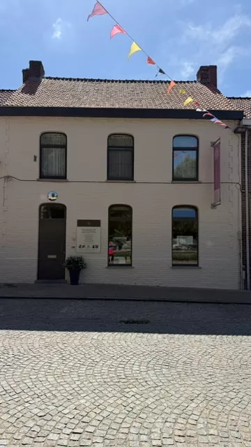 huis-anahata-westouter -  - Contact
